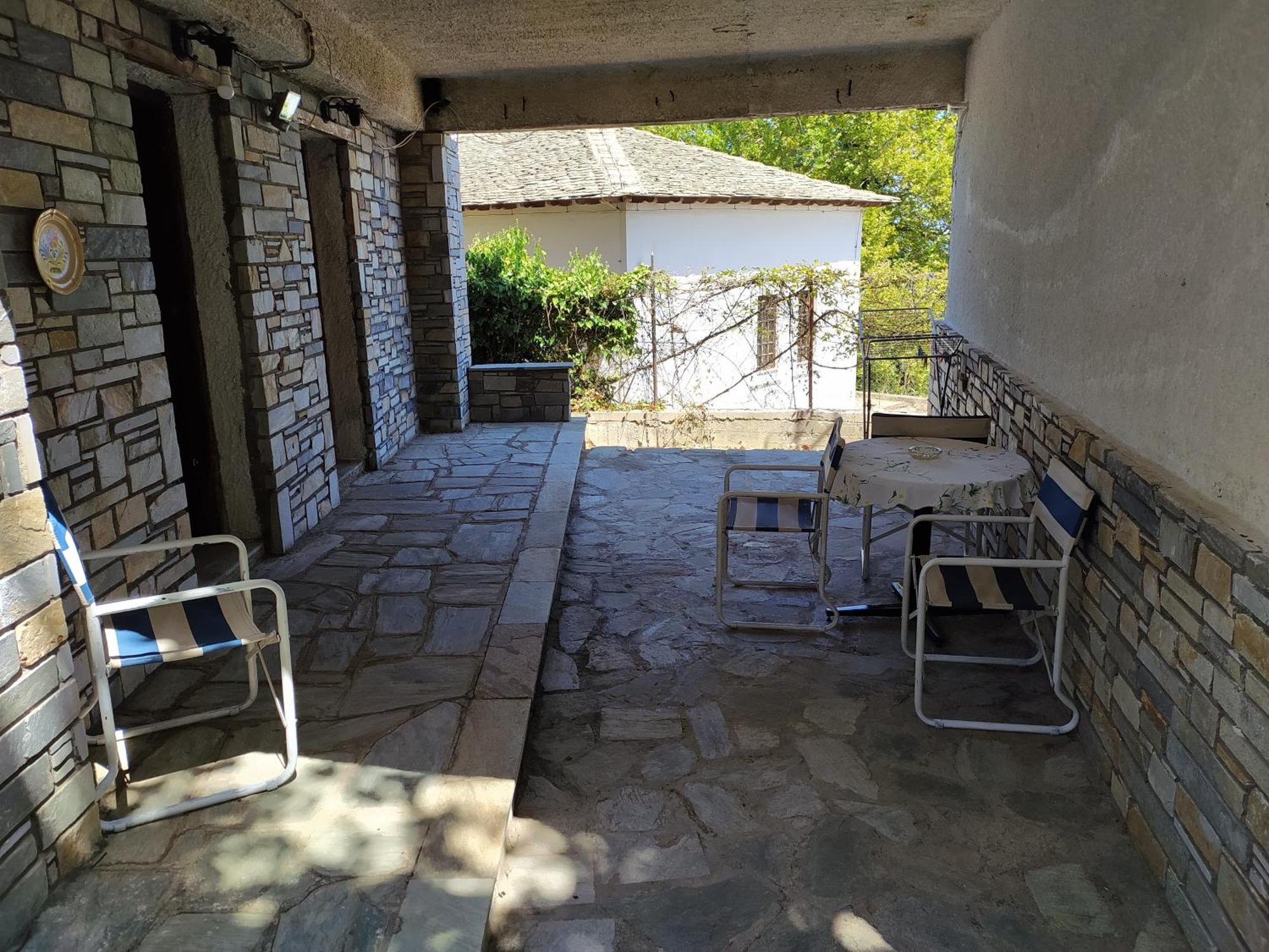 Zoe Daire Áyios Dhimítrios Dış mekan fotoğraf